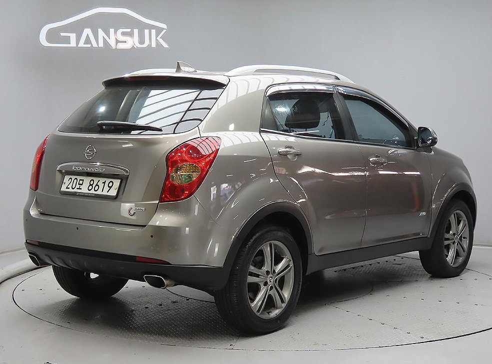 KG모빌리티(쌍용)  코란도 CLUBBY 4WD 사진 4