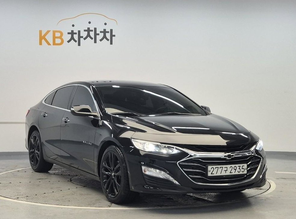 쉐보레 말리부 가솔린 1.3 E-터보 퍼펙트 블랙 사진 4