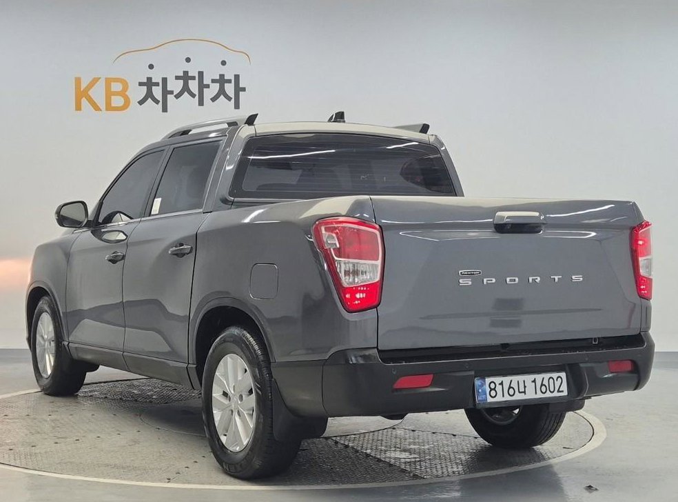 KG모빌리티(쌍용)  렉스턴 디젤 2.2 2WD 사진 2