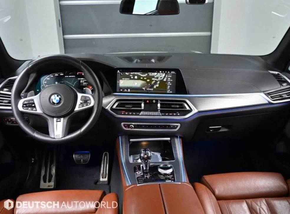BMW X5 M50i 사진 7