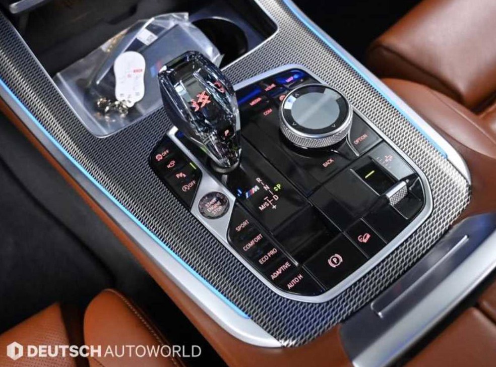 BMW X5 M50i 사진 9