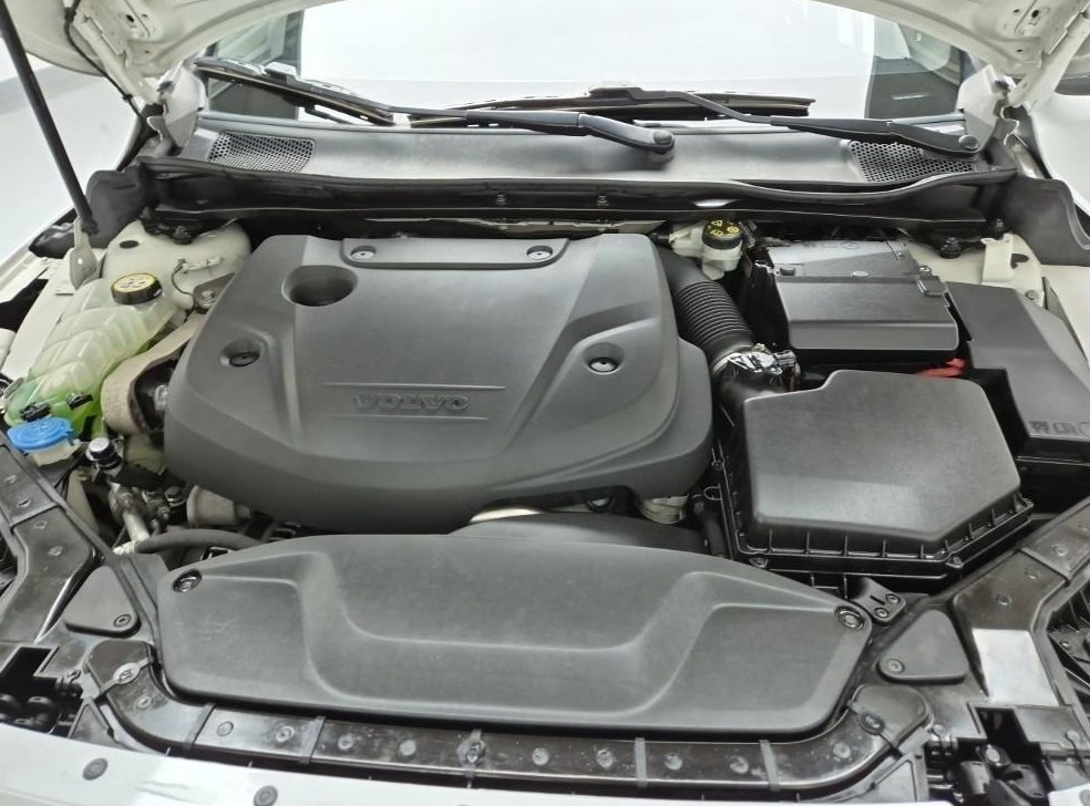 볼보 V40 D3 사진 5