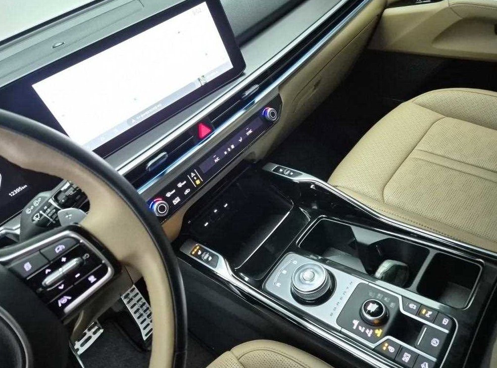 기아 쏘렌토 가솔린 2.5T 4WD 시그니처 사진 10