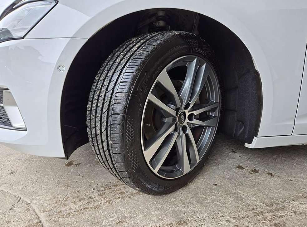 아우디 A6 40 TDI 사진 20