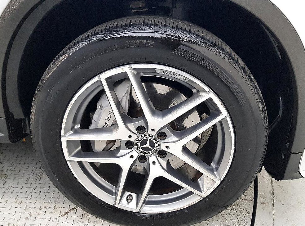 벤츠 GLC 클래스 GLC 350 e 4MATIC AMG LINE 사진 20