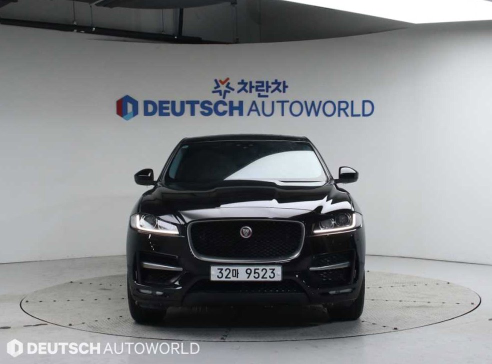 재규어 F-PACE 20d R-Sport 사진 3