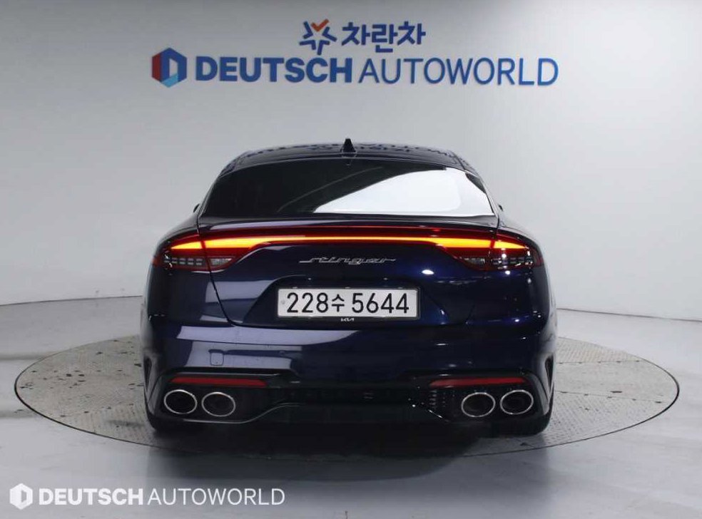기아 스팅어 2WD 3.3 GT 마스터즈 터보 패키지 사진 4