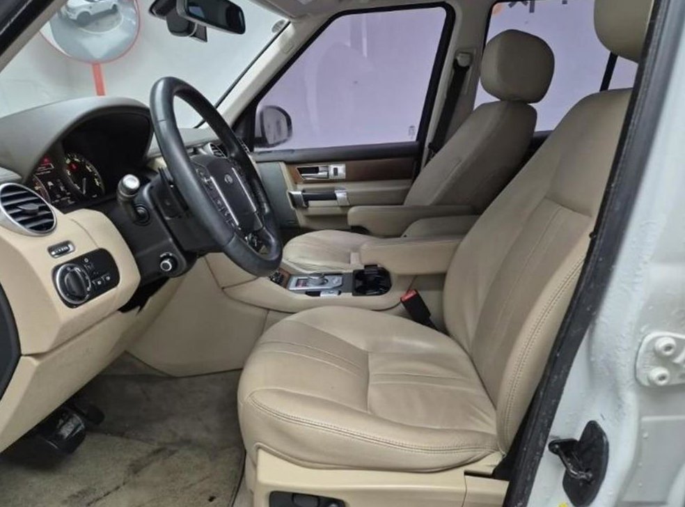 랜드로버 디스커버리 3.0 SDV6 HSE 사진 11