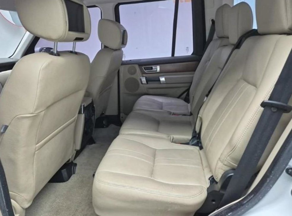 랜드로버 디스커버리 3.0 SDV6 HSE 사진 12