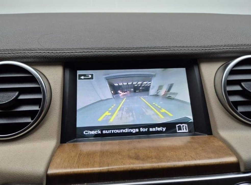 랜드로버 디스커버리 3.0 SDV6 HSE 사진 15