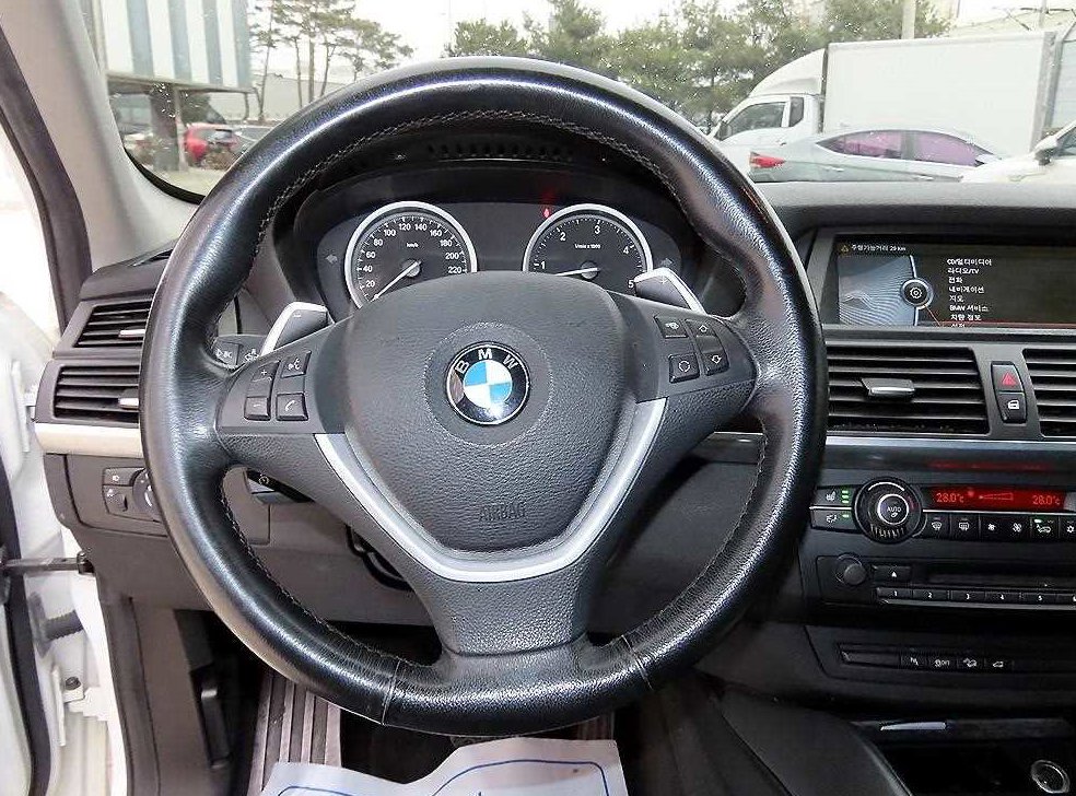 BMW X6 30 D 사진 7