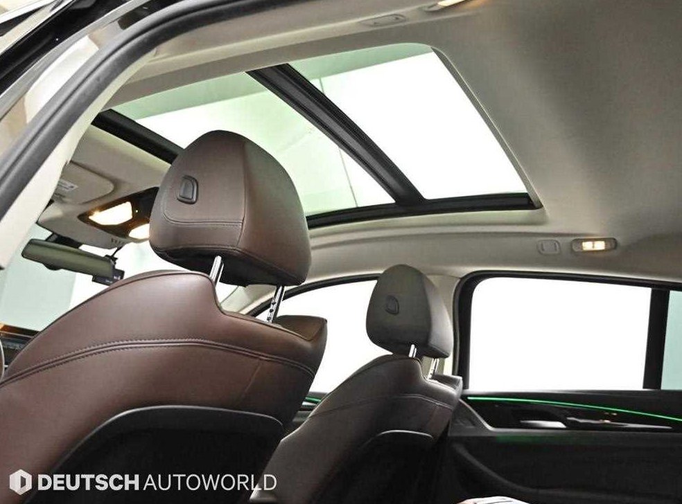 BMW X4 xDrive 20i xLine 사진 18