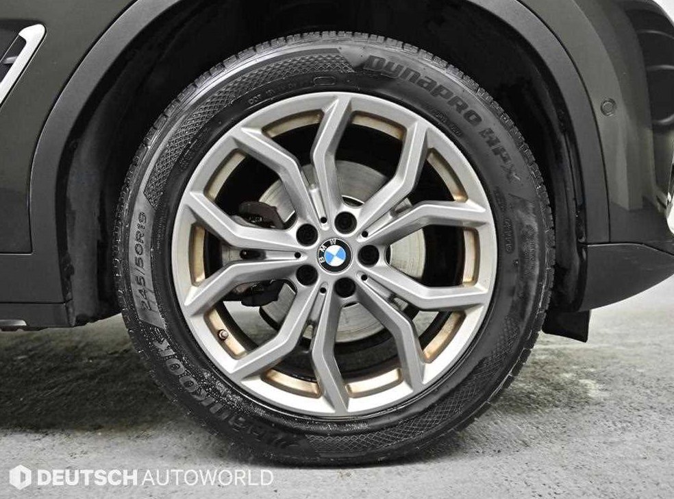 BMW X4 xDrive 20i xLine 사진 20