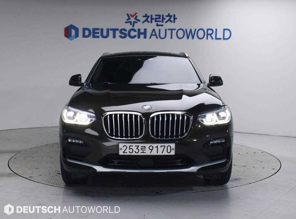 BMW X4 xDrive 20i xLine 사진 3