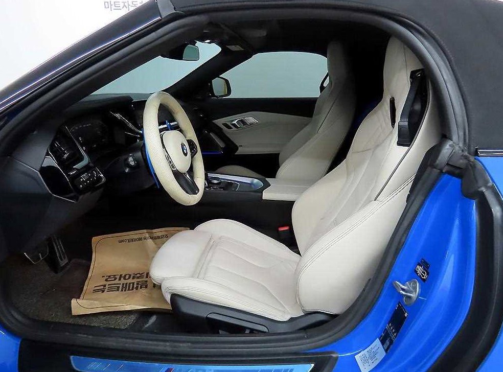 BMW Z4 M40i 사진 5