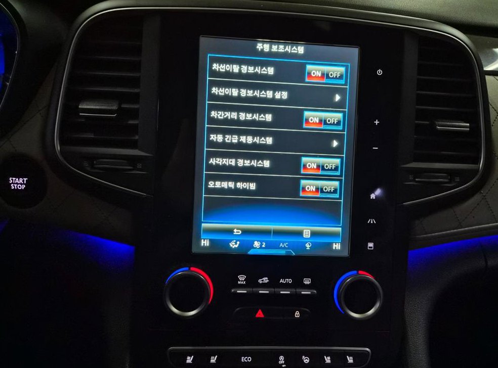 르노코리아(삼성) SM6 가솔린 2.0 GDe 사진 11