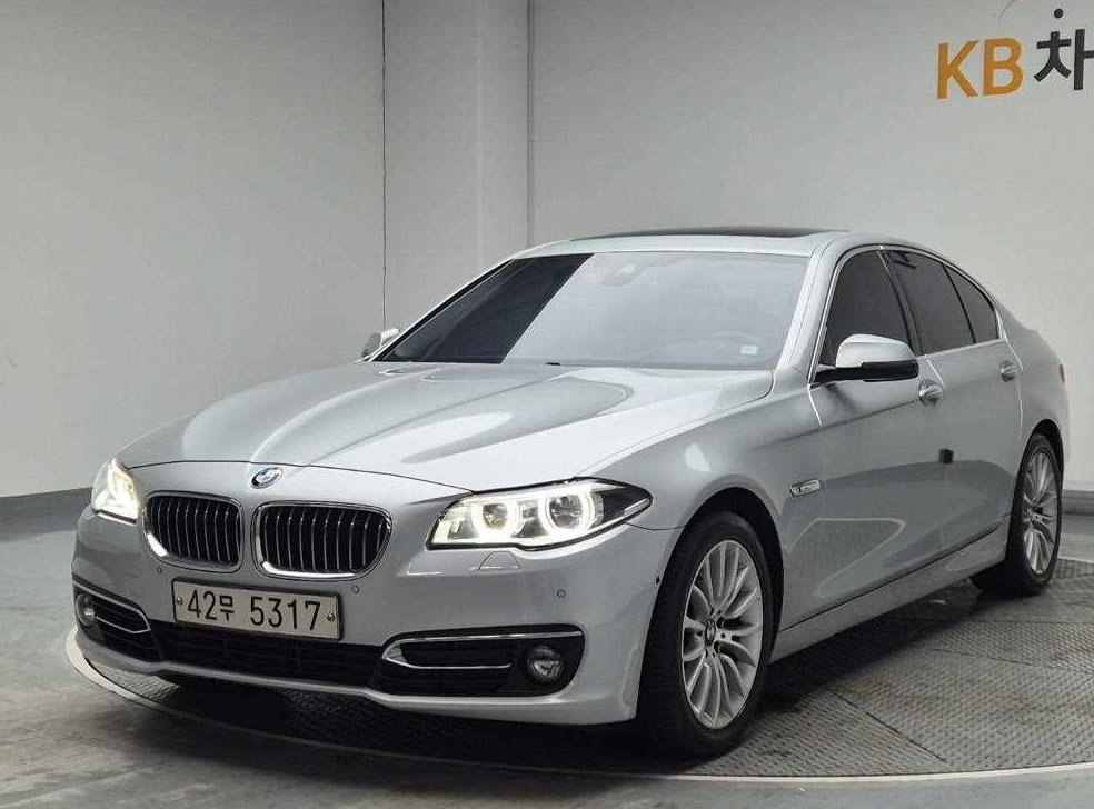 BMW 5시리즈 528i 럭셔리