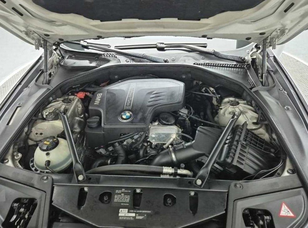 BMW 5시리즈 528i 럭셔리 사진 5
