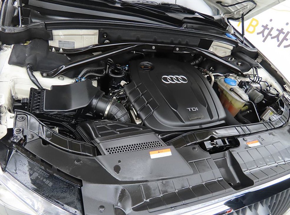 아우디 Q5 2.0 TDI 콰트로 다이나믹 사진 19