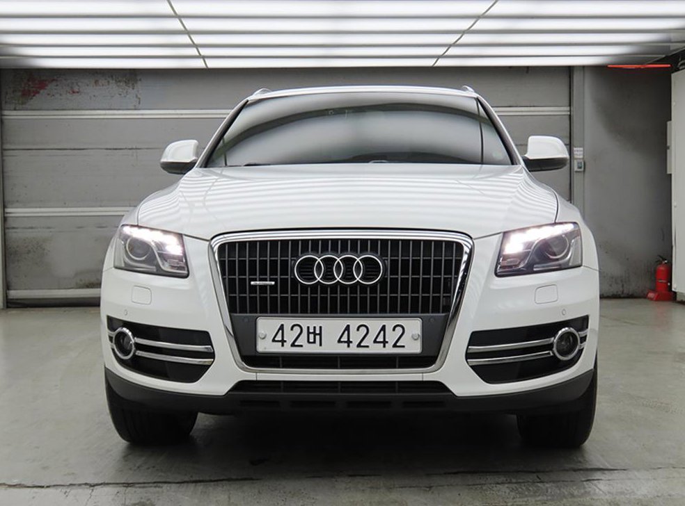 아우디 Q5 2.0 TDI 콰트로 다이나믹 사진 2