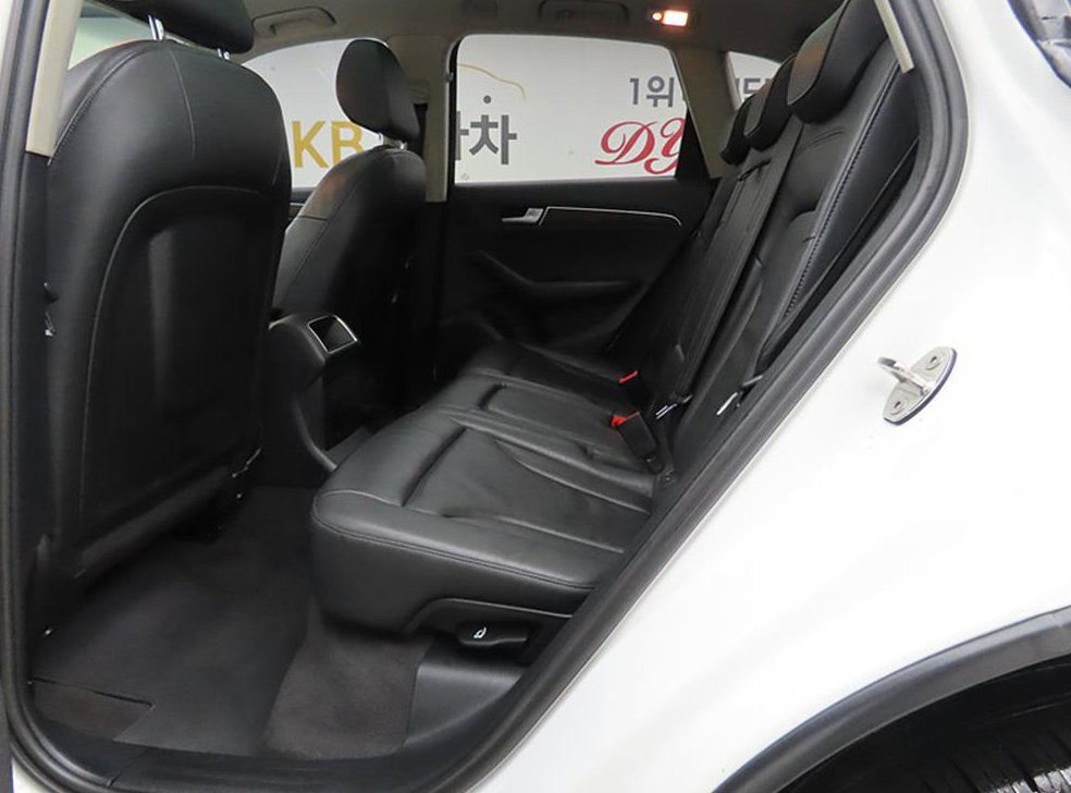 아우디 Q5 2.0 TDI 콰트로 다이나믹 사진 6