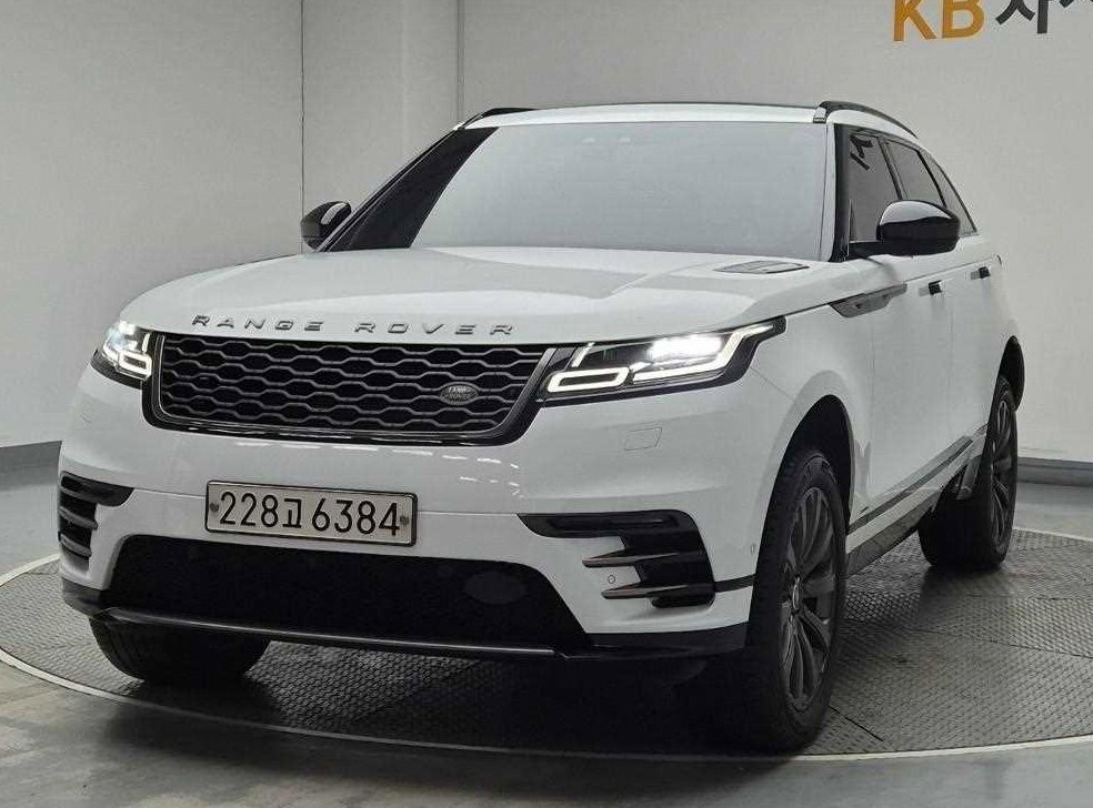 랜드로버 레인지로버 벨라 3.0 D300 R-다이나믹 SE