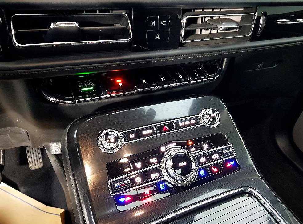 링컨 노틸러스 2.7 202 AWD 사진 12