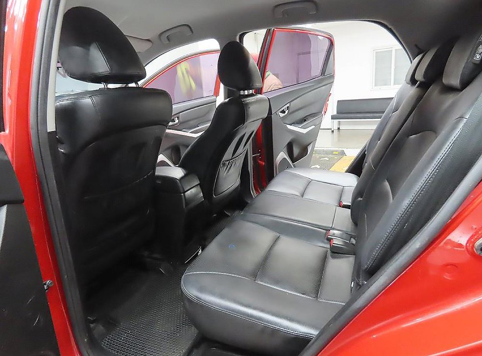 KG모빌리티(쌍용)  코란도 2WD 2.0 CVT 사진 10