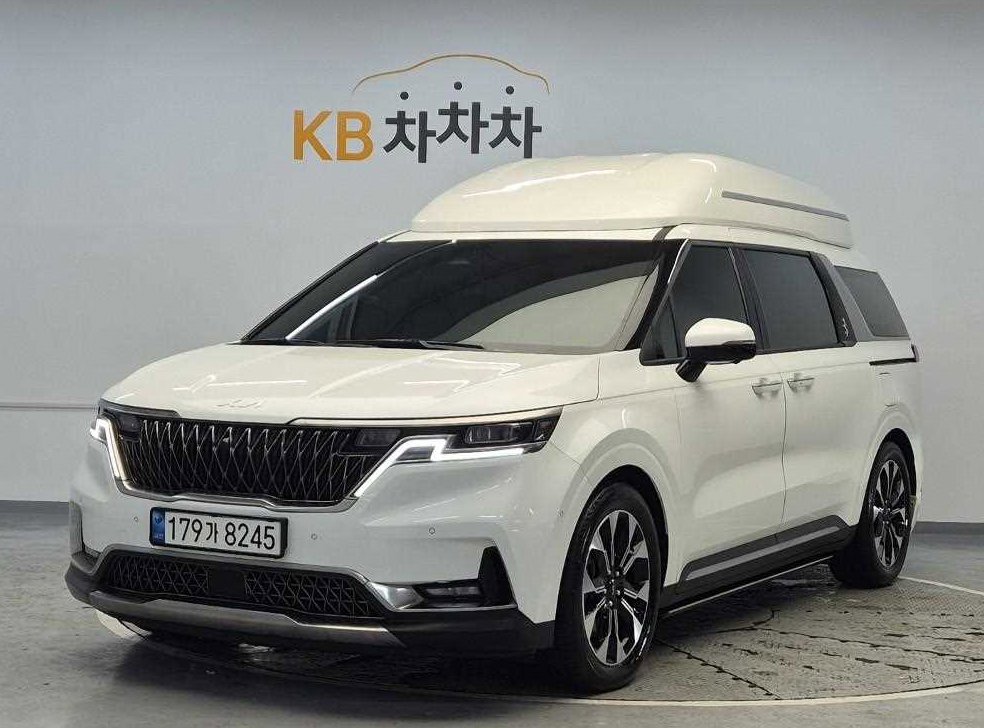 기아 카니발 디젤 9인승 하이리무진 (특장업체)