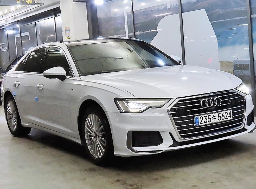 아우디 A6 45 TFSI