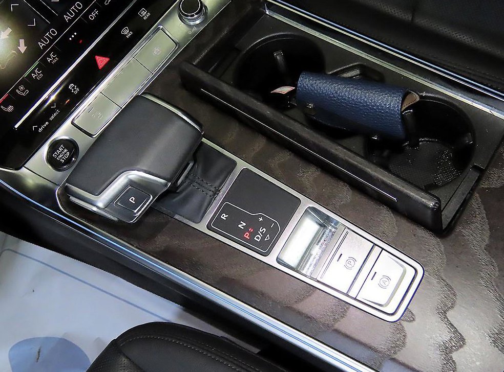 아우디 A6 45 TFSI 사진 12