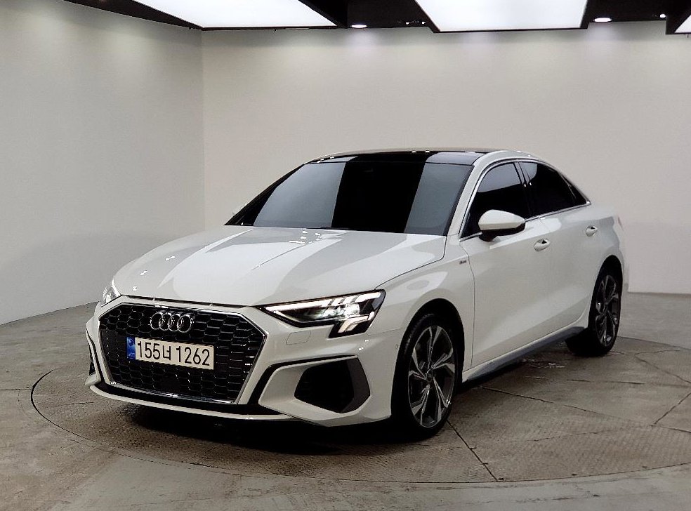 아우디 A3 40 TFSI 프리미엄