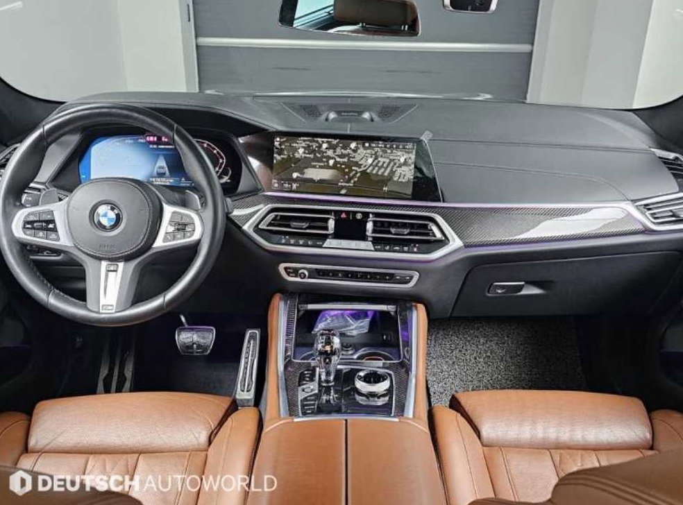 BMW X6 M50i 사진 7