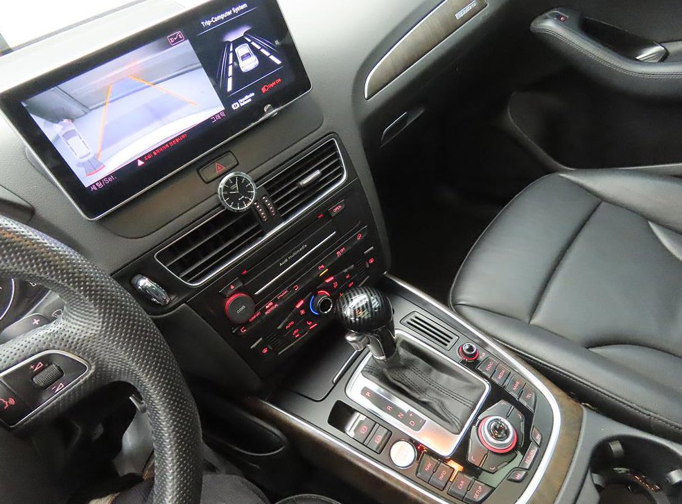 아우디 Q5 2.0 TDI 콰트로 다이나믹 사진 10
