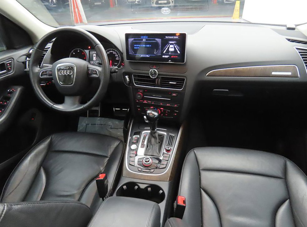 아우디 Q5 2.0 TDI 콰트로 다이나믹 사진 5