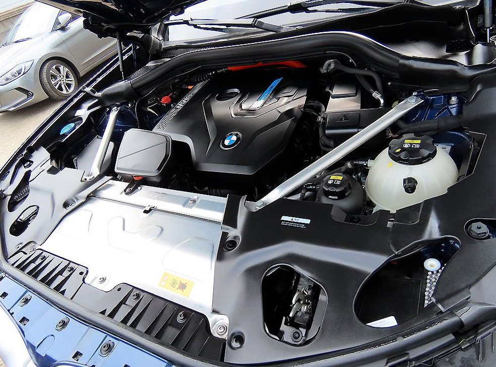 BMW X3 xDrive 30e xLine 사진 19
