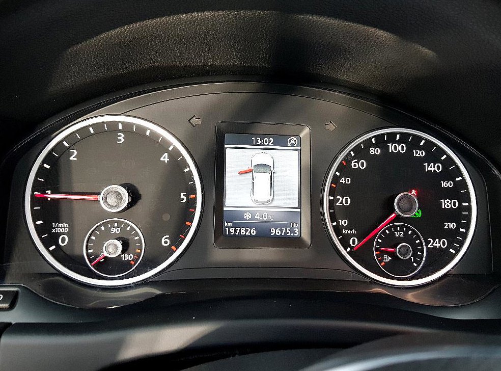 폭스바겐 티구안 2.0 TDI R-라인 사진 7