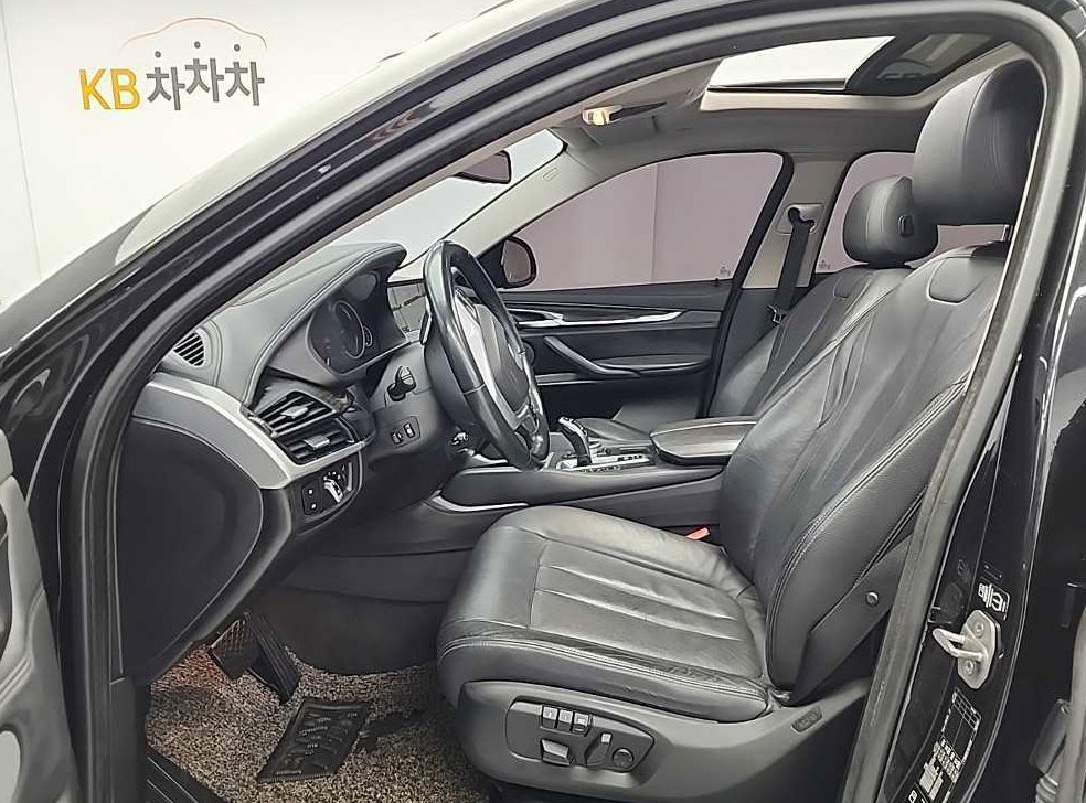 BMW X6 xDrive 30d 사진 11