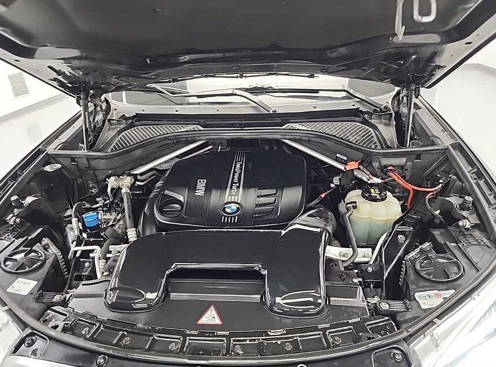 BMW X6 xDrive 30d 사진 5
