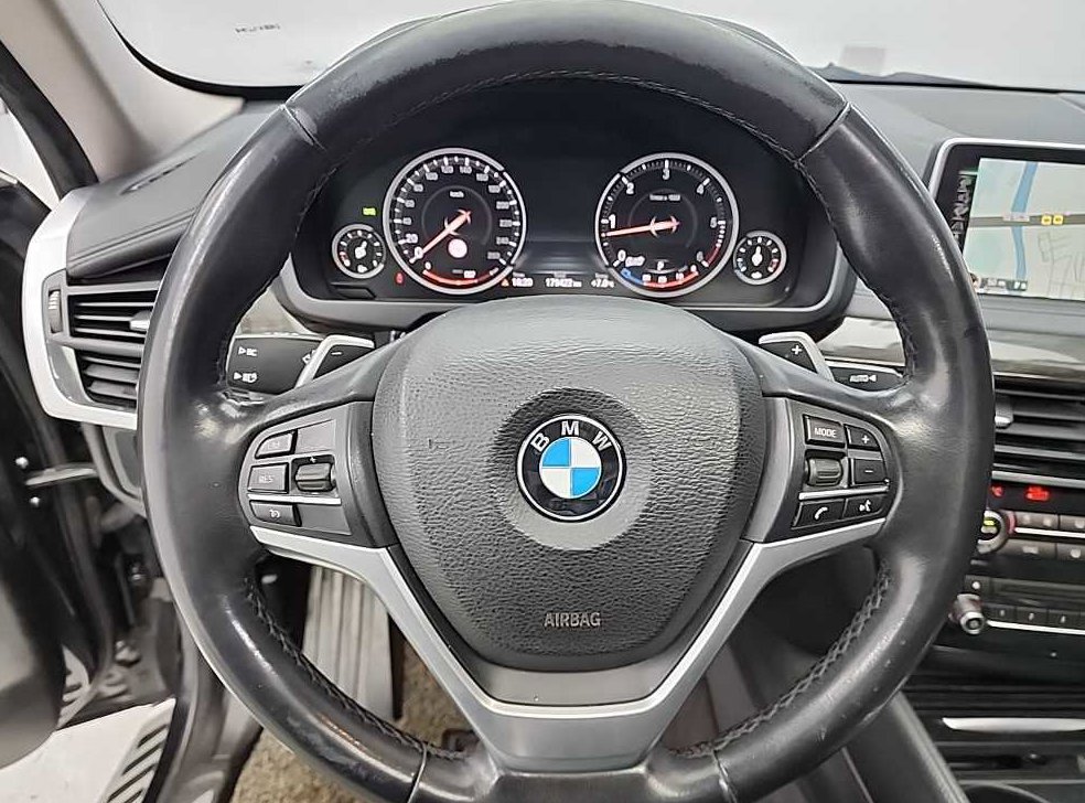 BMW X6 xDrive 30d 사진 9