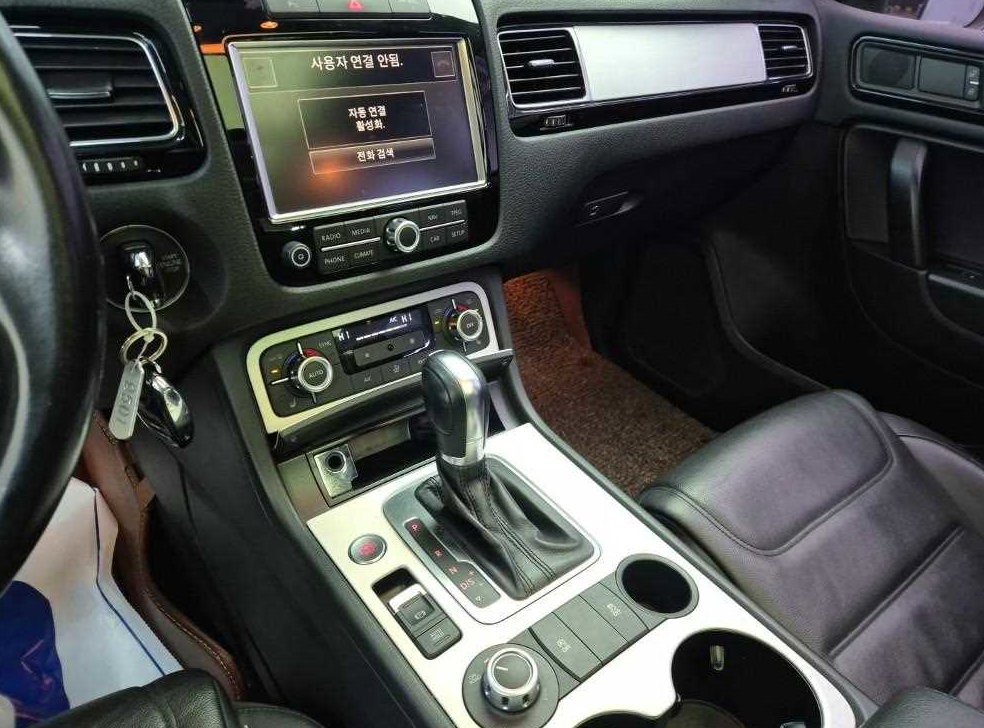 폭스바겐 투아렉 V6 3.0 TDI 블루모션 사진 10