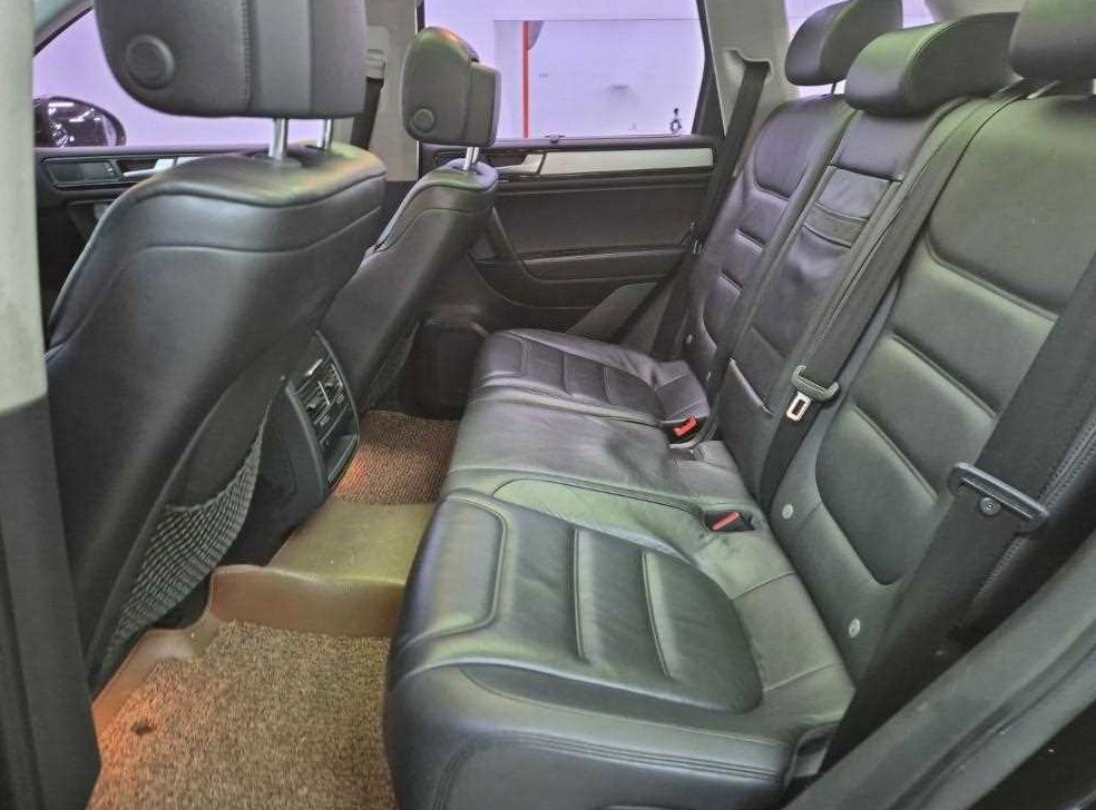 폭스바겐 투아렉 V6 3.0 TDI 블루모션 사진 12