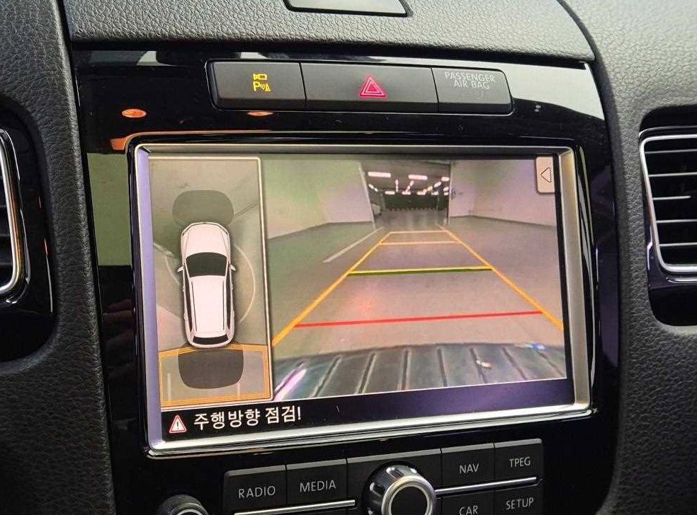 폭스바겐 투아렉 V6 3.0 TDI 블루모션 사진 15