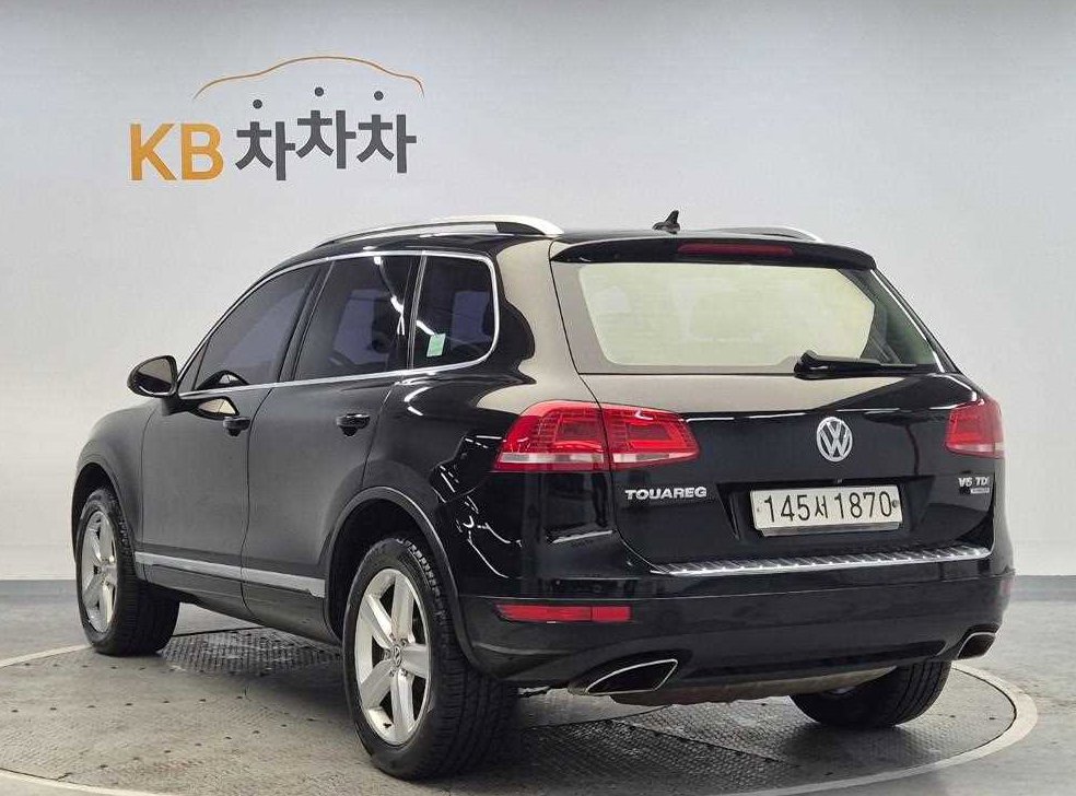 폭스바겐 투아렉 V6 3.0 TDI 블루모션 사진 2