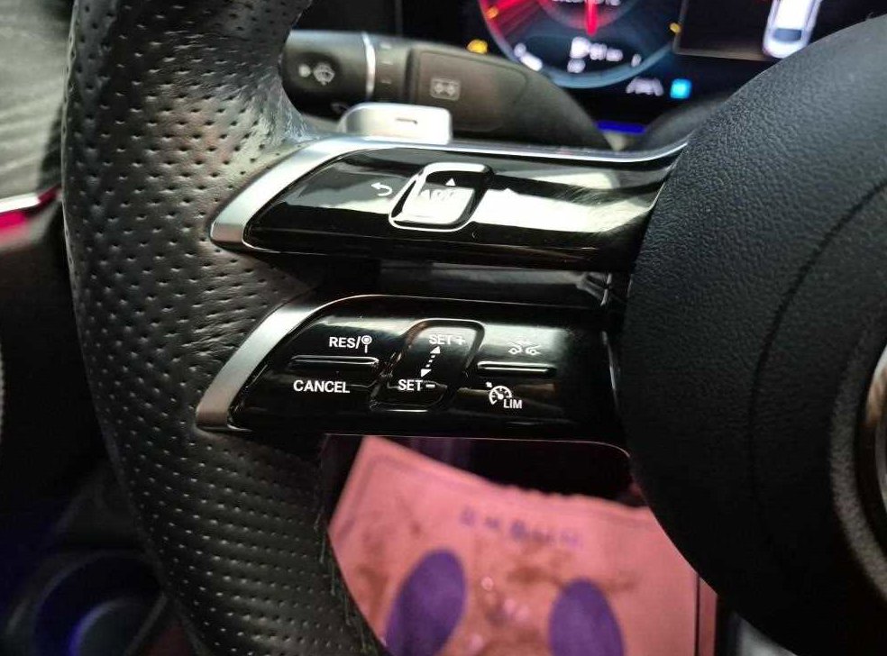벤츠 E 클래스 E350 4MATIC AMG LINE 사진 16