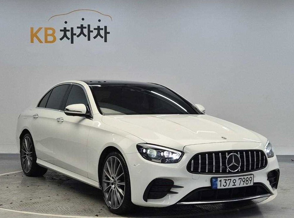 벤츠 E 클래스 E350 4MATIC AMG LINE 사진 4