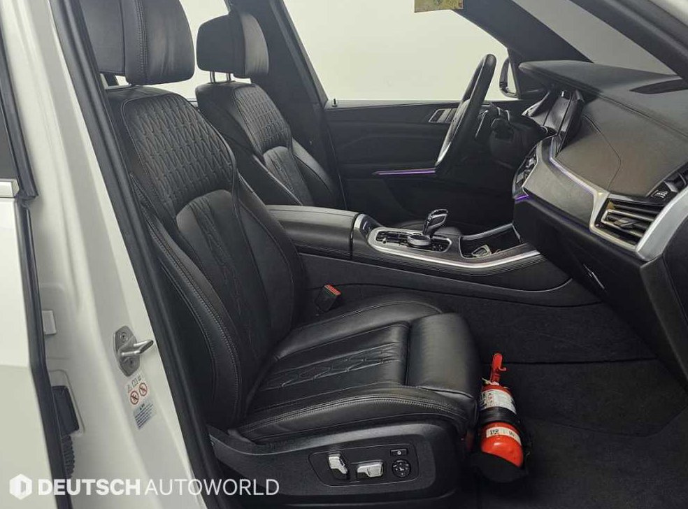 BMW X5 xDrive 30d xLine 사진 10