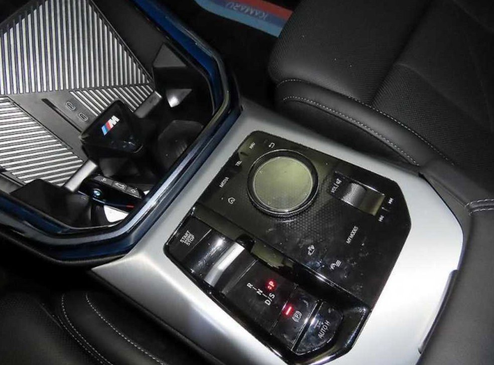 BMW X3 M50 프로 사진 12