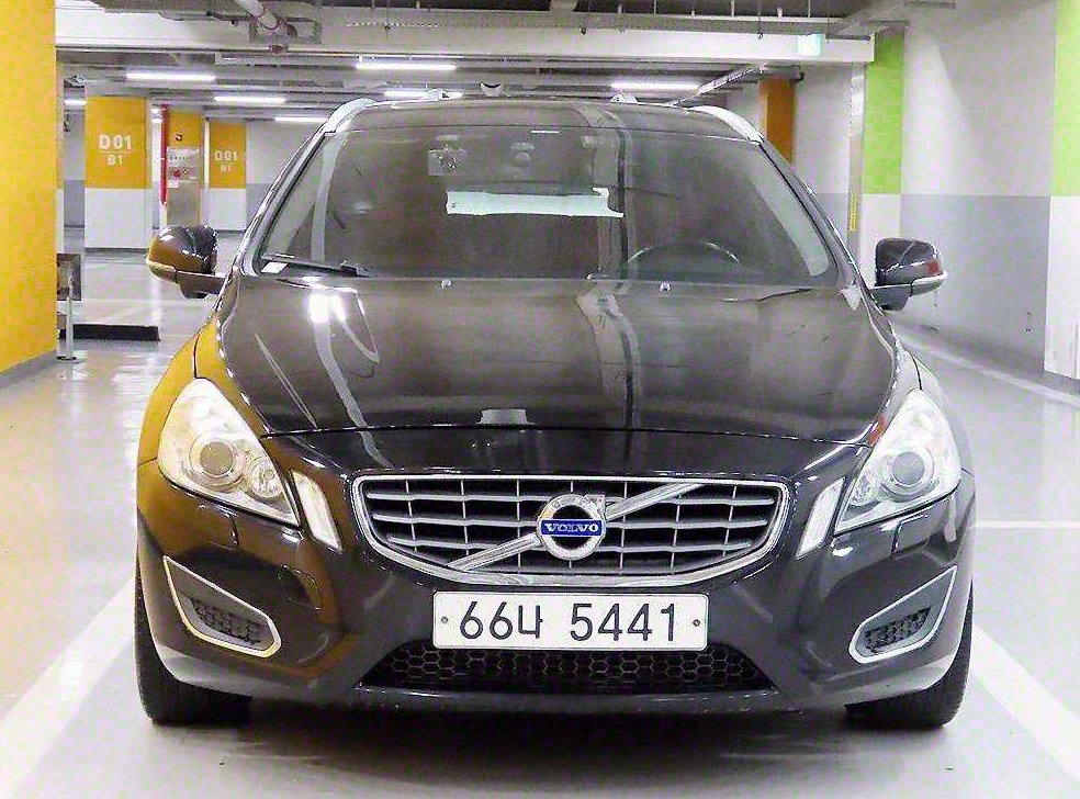 볼보 V60 2.0 D4 사진 2