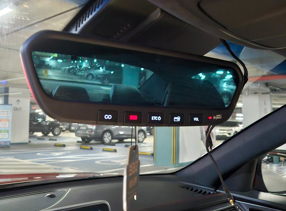 제네시스 G70 3.3T 스포츠 AWD 사진 15